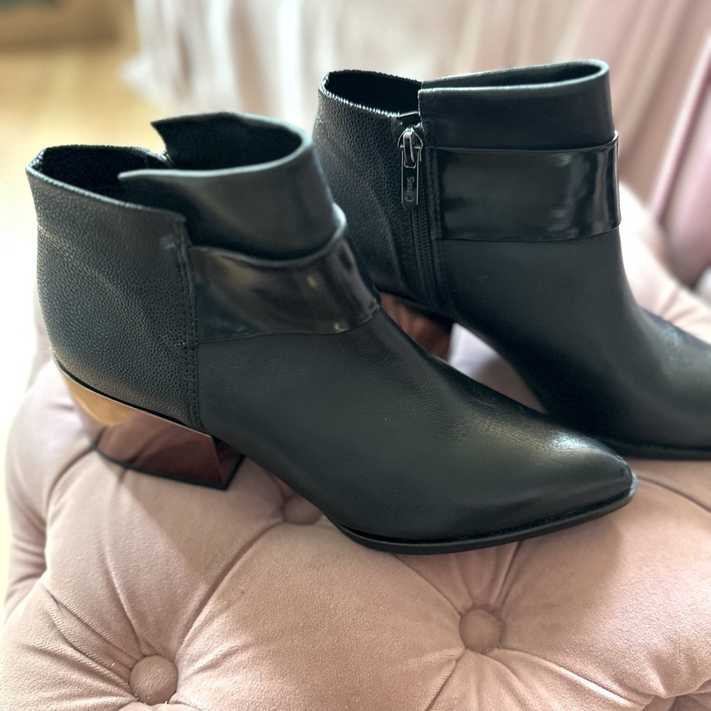 Circus by Sam Edelman Ankle Boots